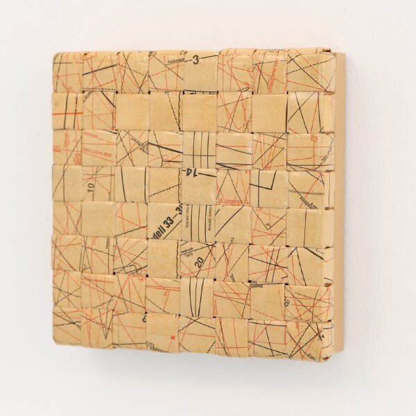 Petra Scheibe Teplitz - Schnittmuster, 1995, Papier auf Holzkörper, Lack